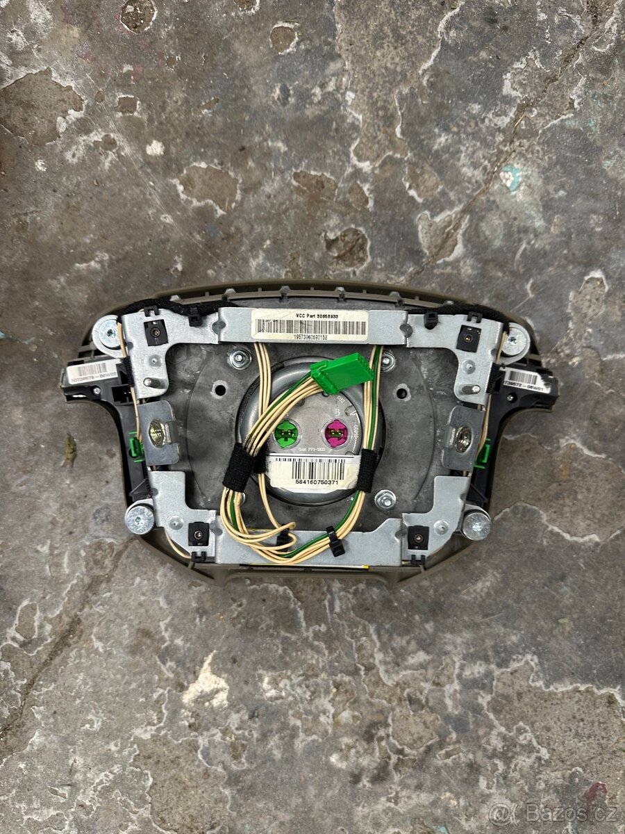 Volvo airbag do volantu - 2