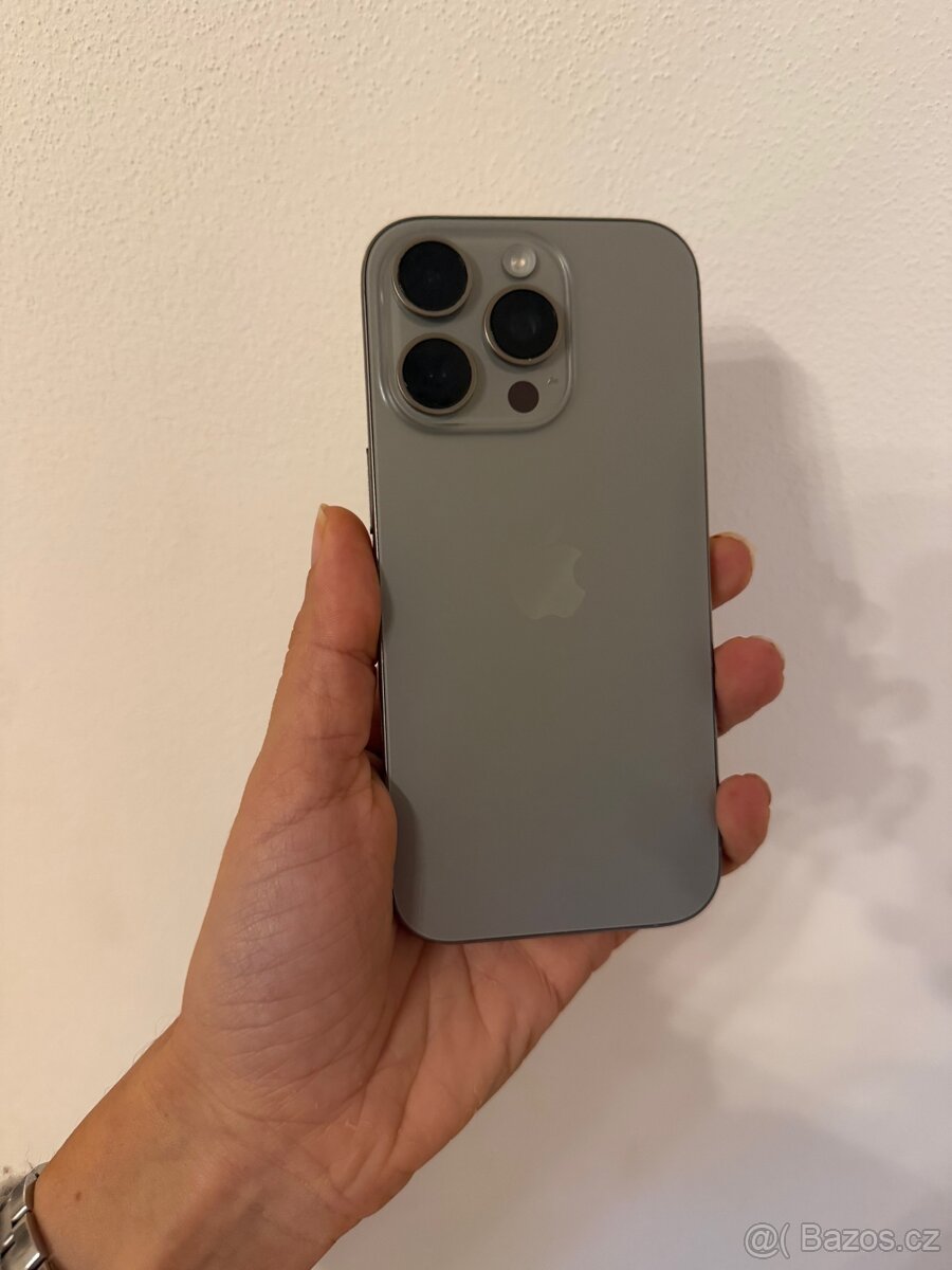 IPhone 16 Pro-128gb- přírodní Titan - 2