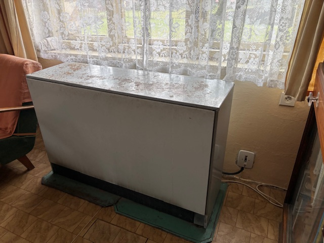 Prodám elektrické akumulační kamna. - 2