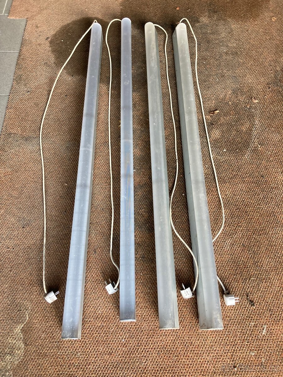 Světlo podélné - 2