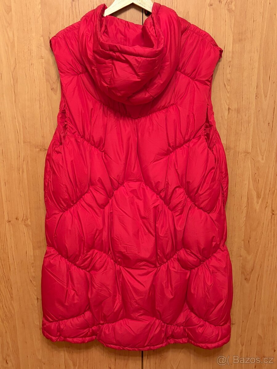 Červená vesta - 2