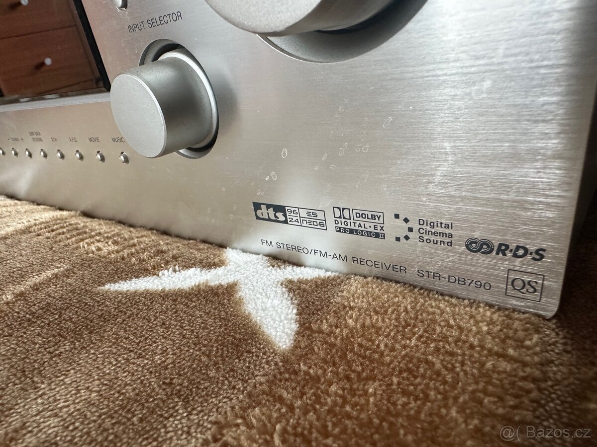 Vadný zesilovač SONY STR-DB790 - 2