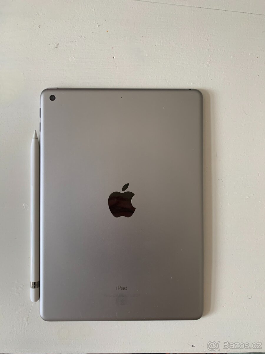 Apple iPad (6. generace) Wi-Fi 32 GB - A1893 + Apple Pencil - 2