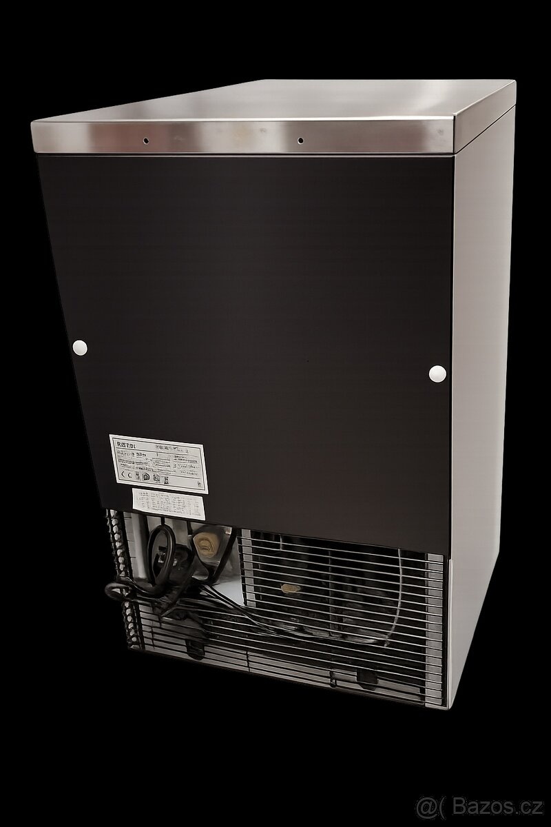 Vyrobnik ledu Brema - 2