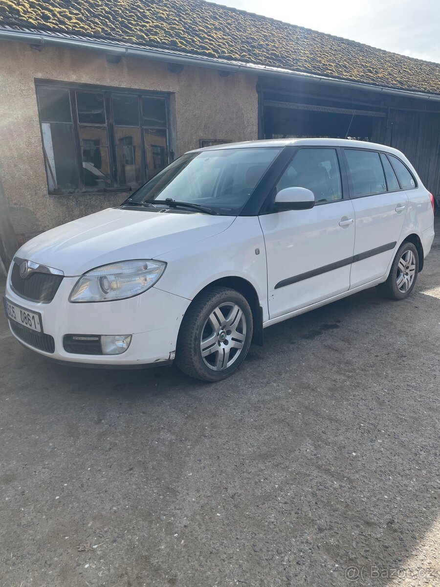 Škoda Fabia - 2