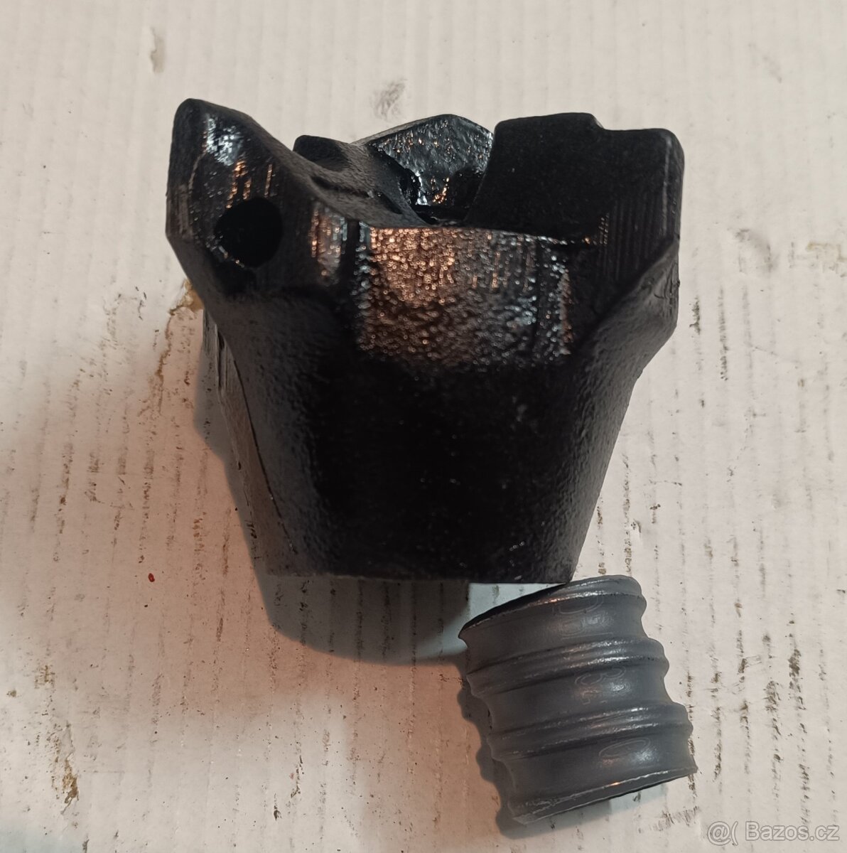 vrtací korunka 4-břitá pr. 116 mm závit T40 - 2