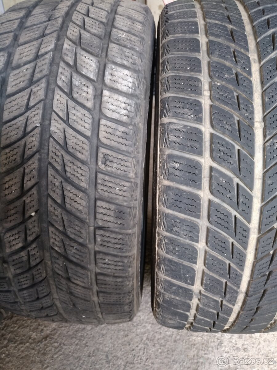 Zimní pneu 245/45 R18 - 2
