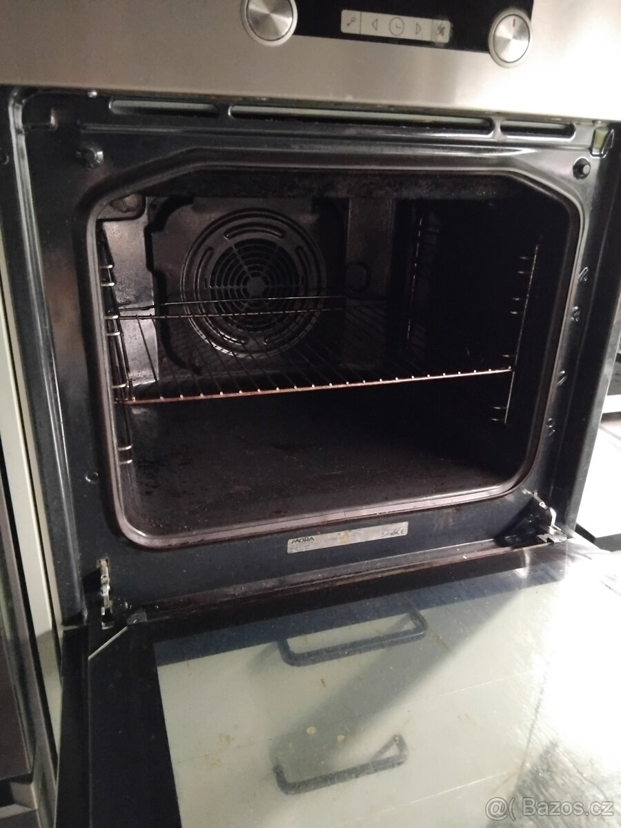 Vestavná trouba Mora VT 536 BX - 2