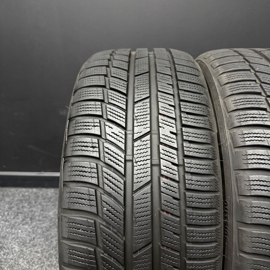 2ks pneu Toyo 215/40/18 89V - 2