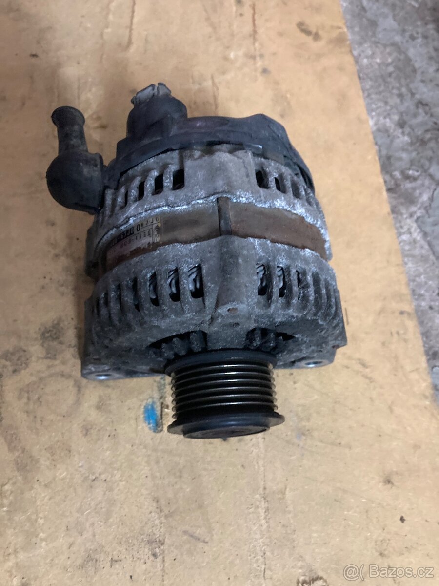 Suzuki grand vitara ddis  alternator - 2