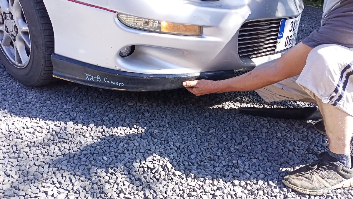 Spojler předního nárazníku Chevrolet Camaro - 2