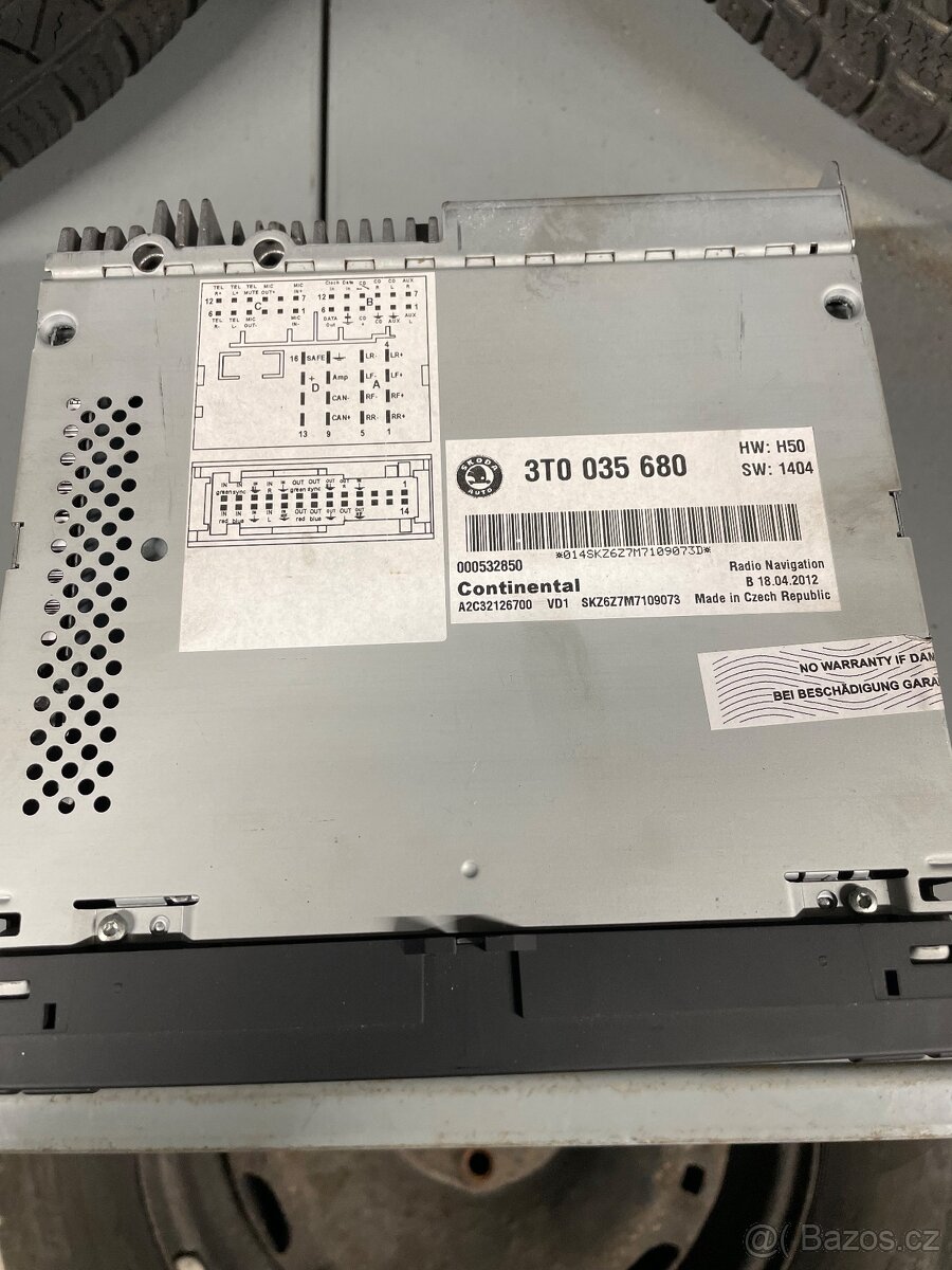 Navigační jednotka Columbus do Octavia Superb - 2