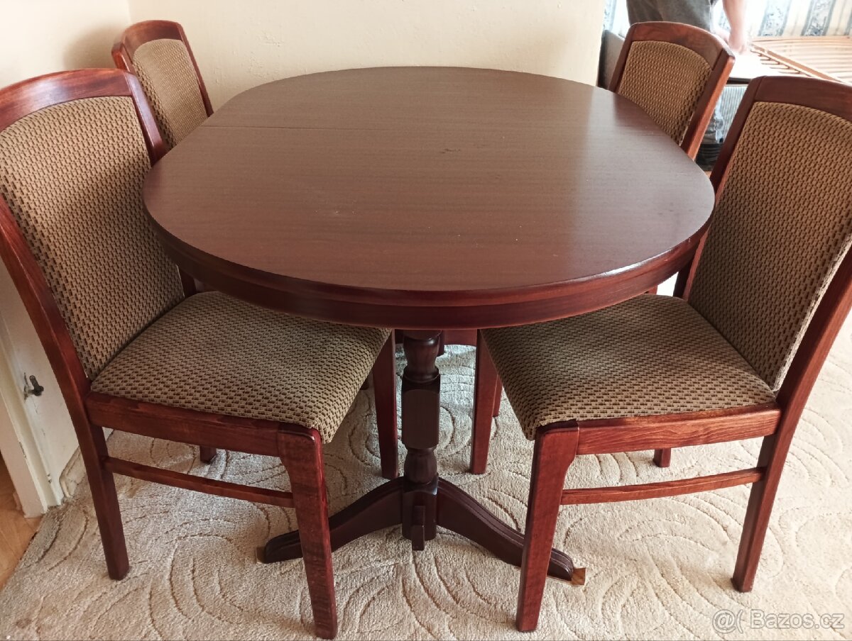 Stůl a 4 židle - 2