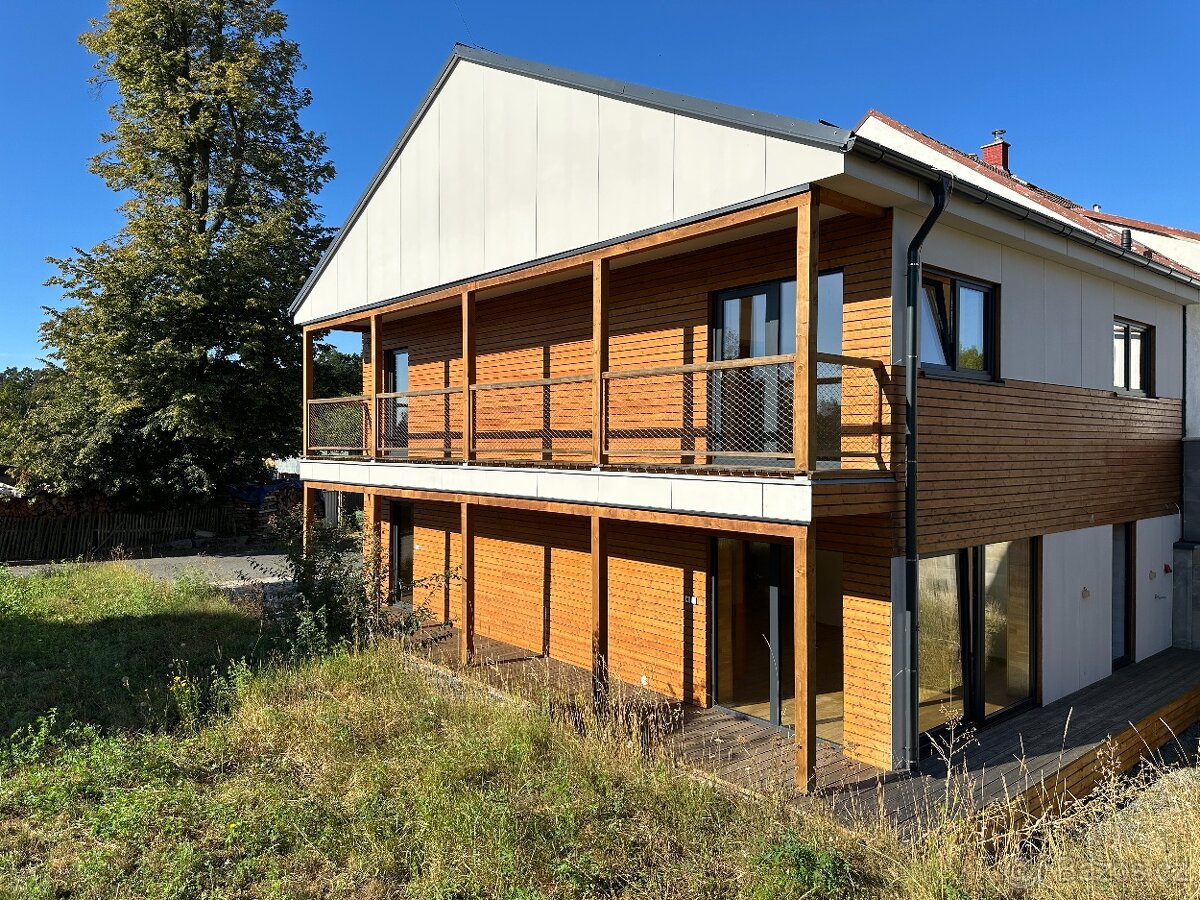 Prodej domu se zahradou Rudíkov (okr. Třebíč) SLEVA na - 2