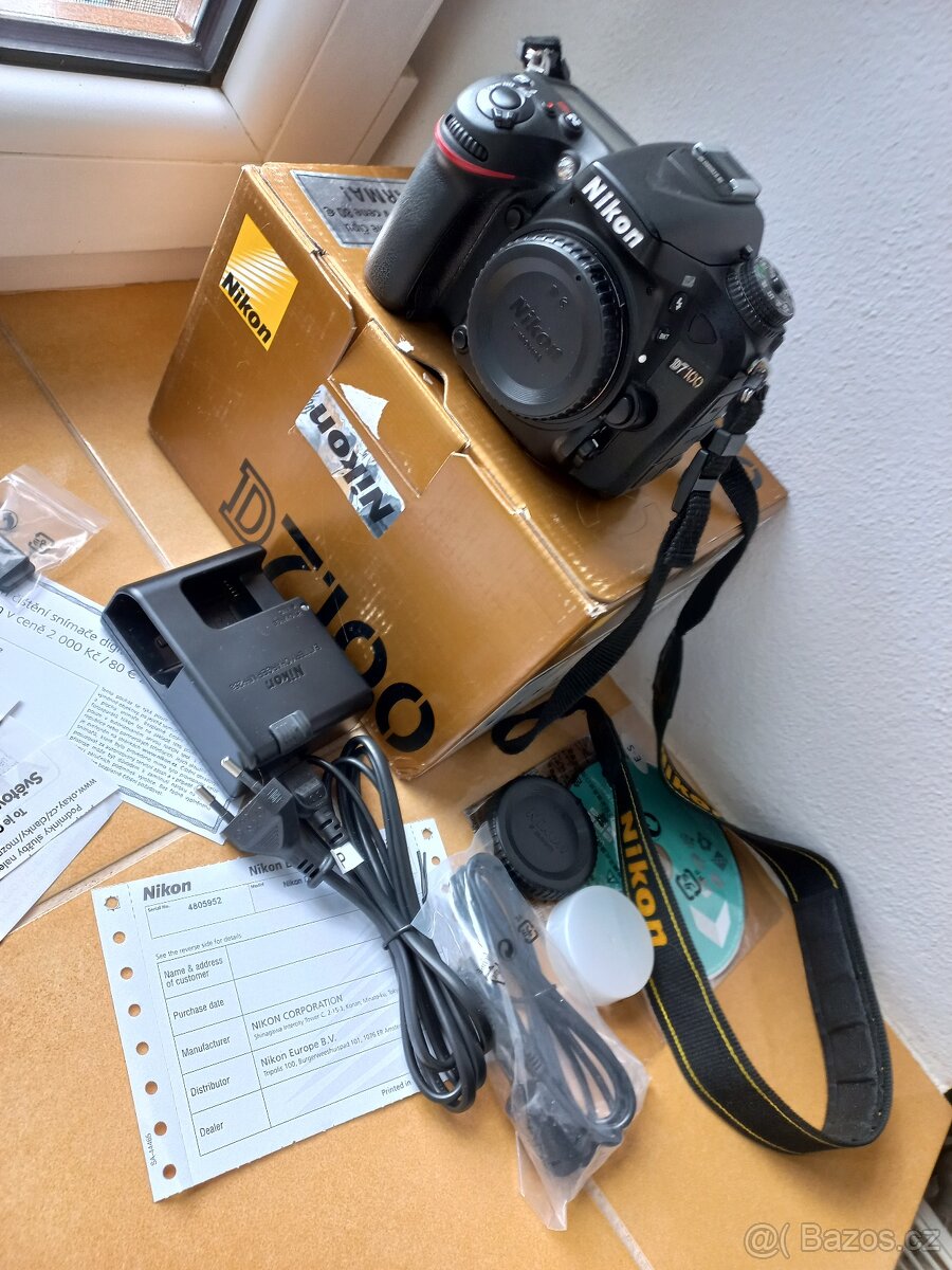 Nikon D7100 - tělo - 2
