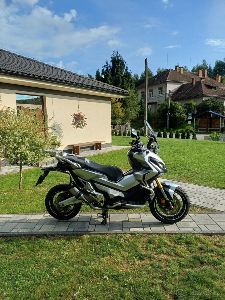 Honda x adv 750 - 2