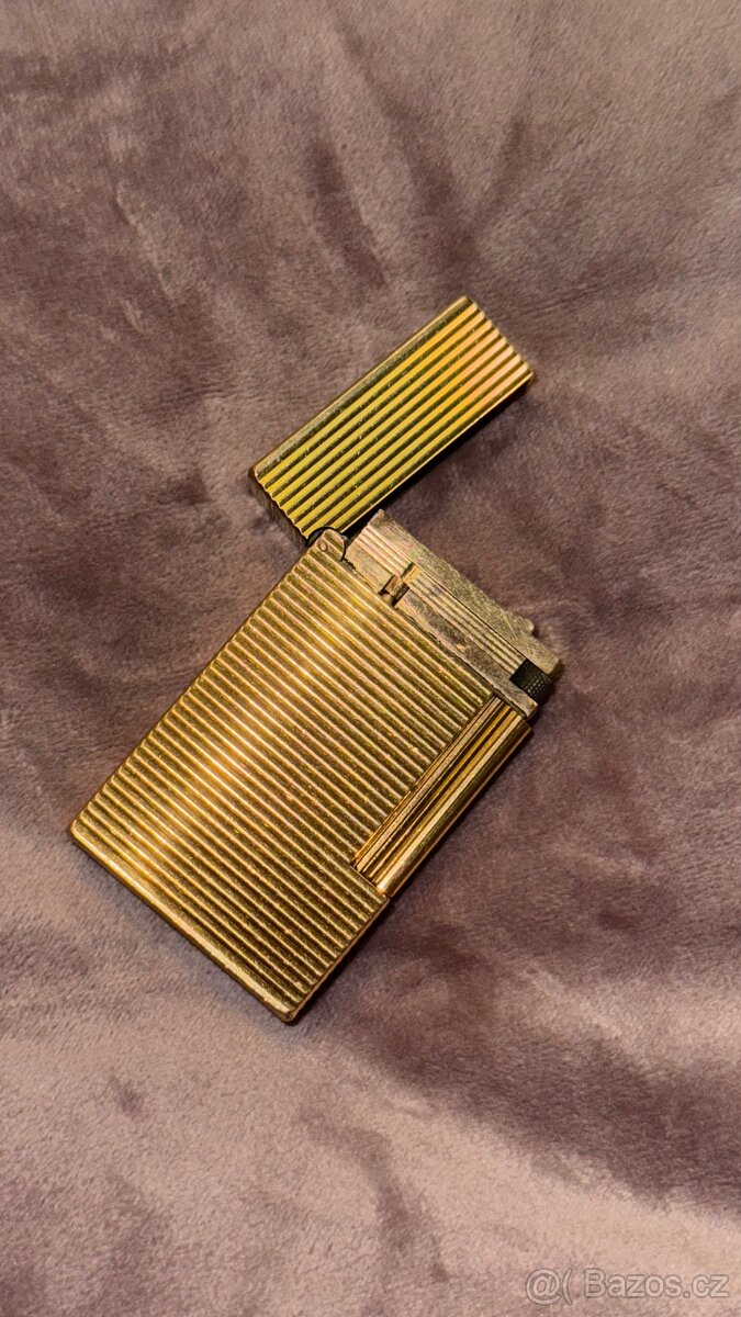 St. Dupont zlatý zapalovač - 2