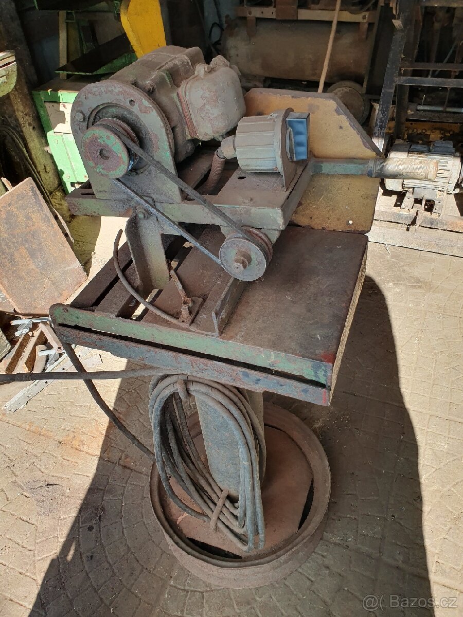 Rozbrušovací pila - 2