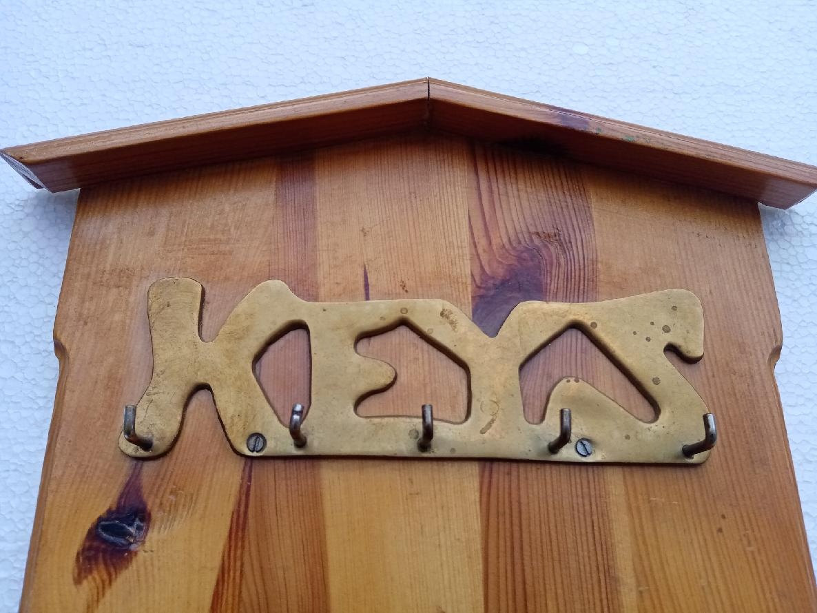 Nástěnný věšák na klíče - 2