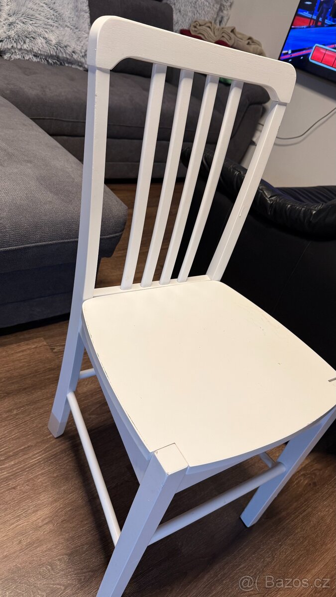 Dřevěné žídle - 2