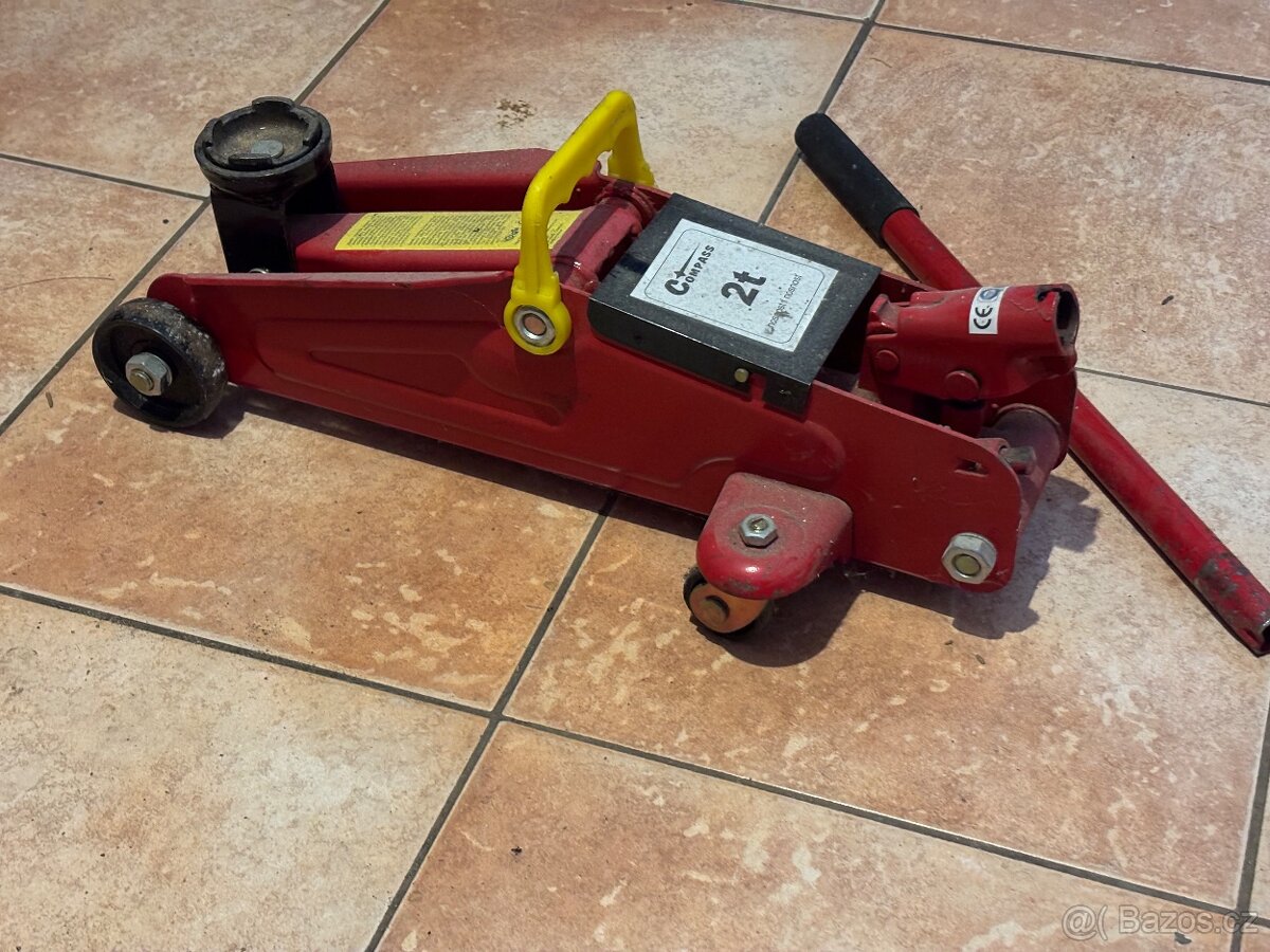 Pojízdný hever Compass 2T - 2