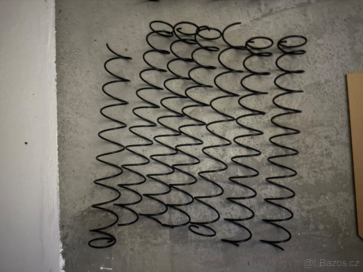 Spirály do prodejních automatů - 22ks - 2