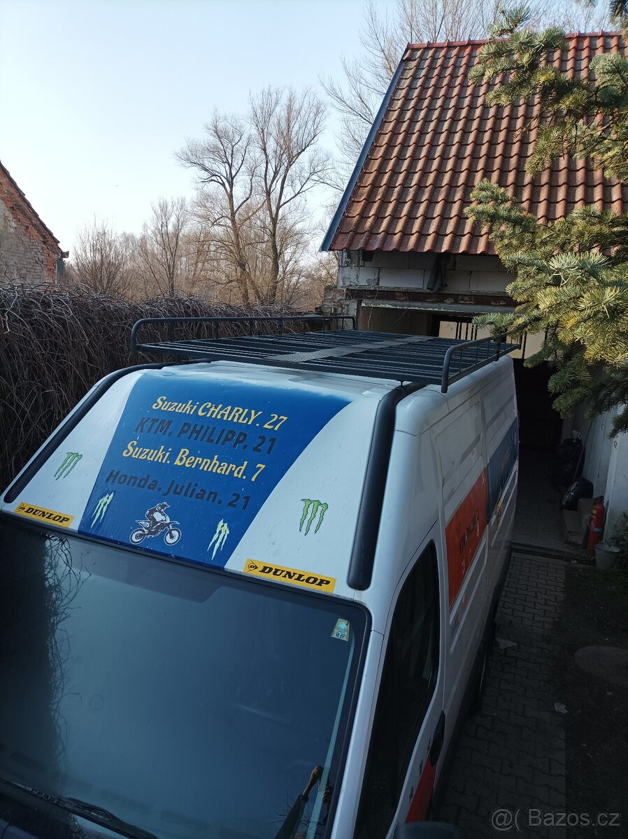 Střešní nosič, zahrádka na Iveco. - 2