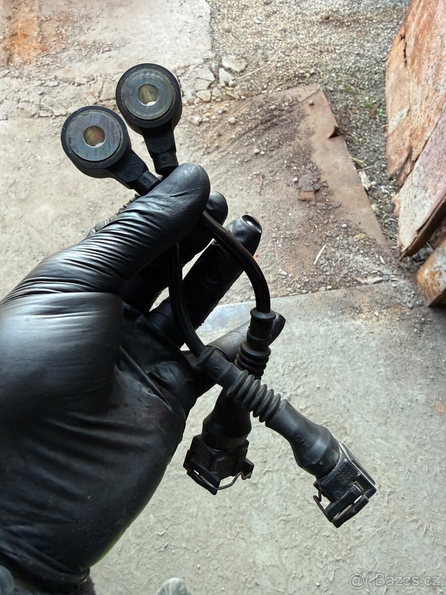 Senzory klepání m50b20 - 2