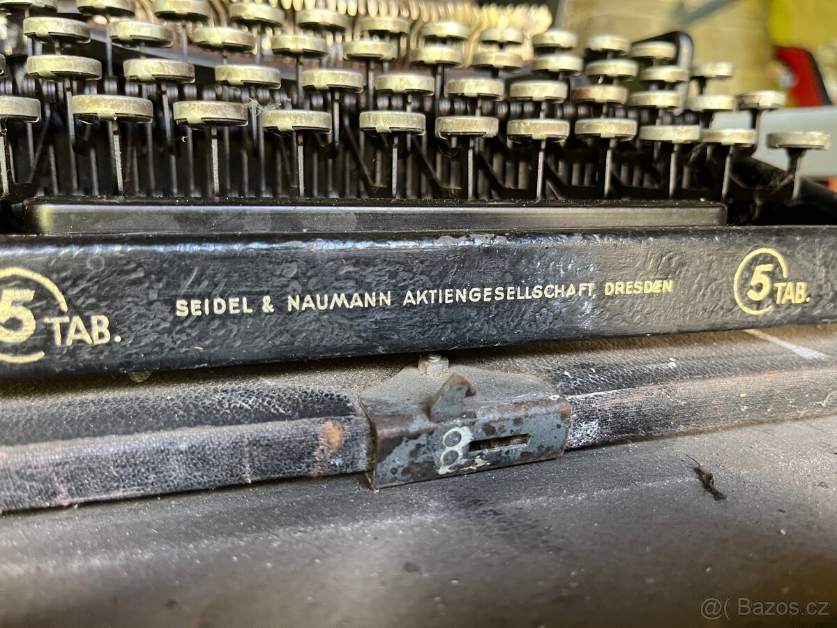 Psací stroj - 2