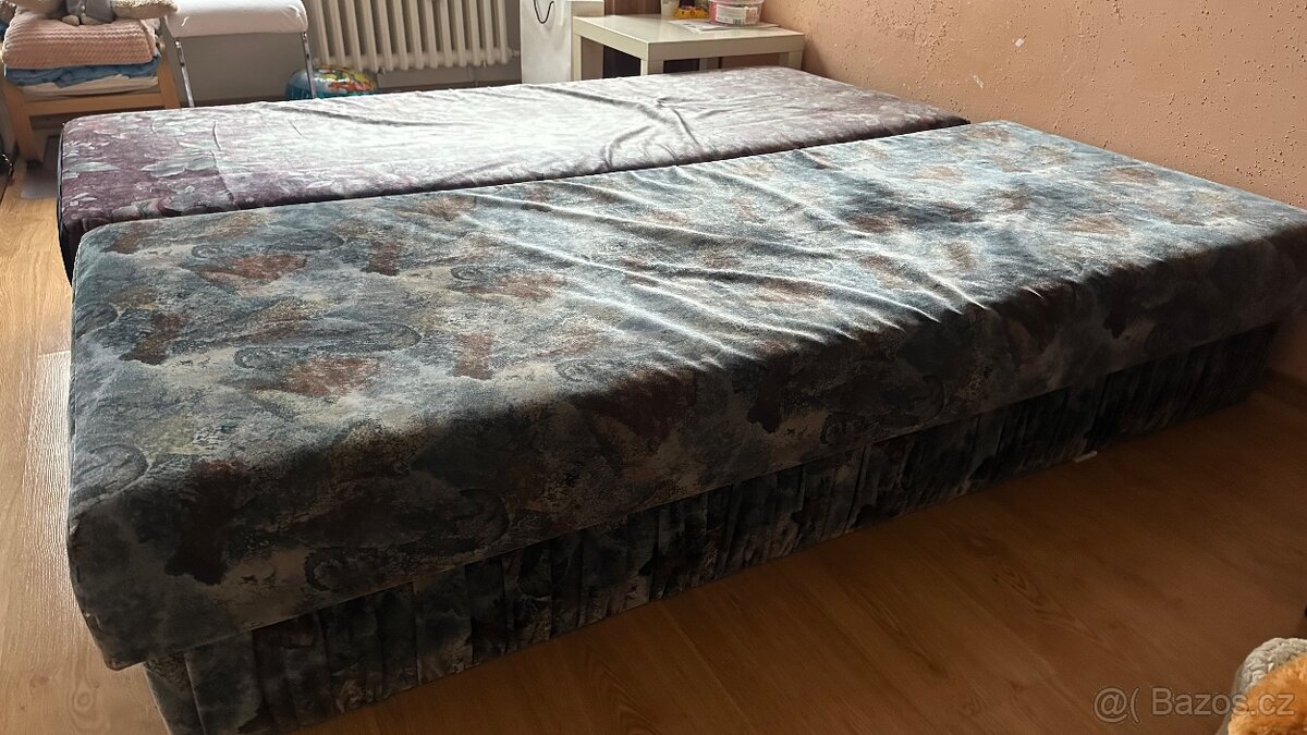 Postel s úložným prostorem - 2