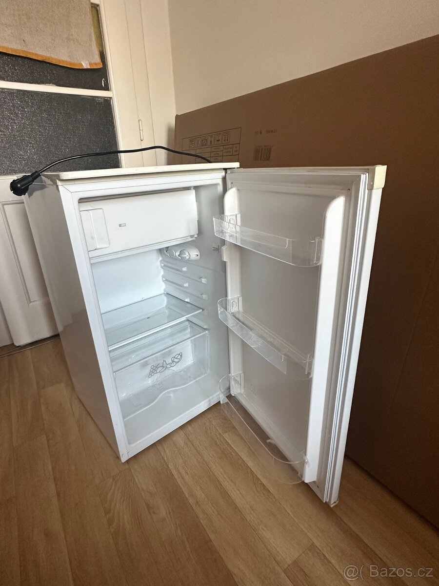 Lednice Zanussi - plně funkční - 2