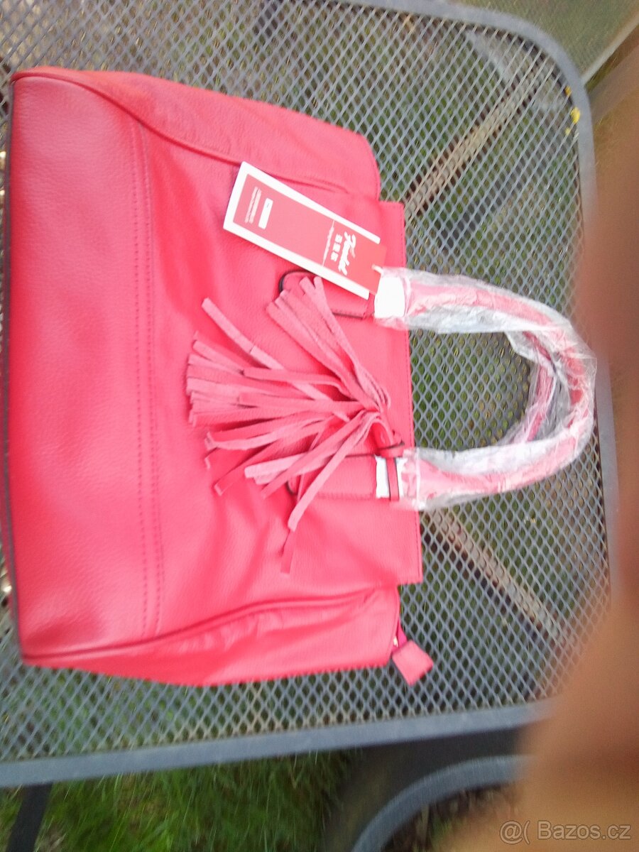 ČERVENÁ KOŽENÁ KABELKA DO RUKY - 2