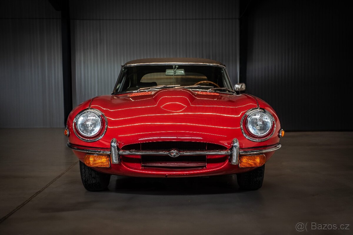 Jaguar E-Type - 2