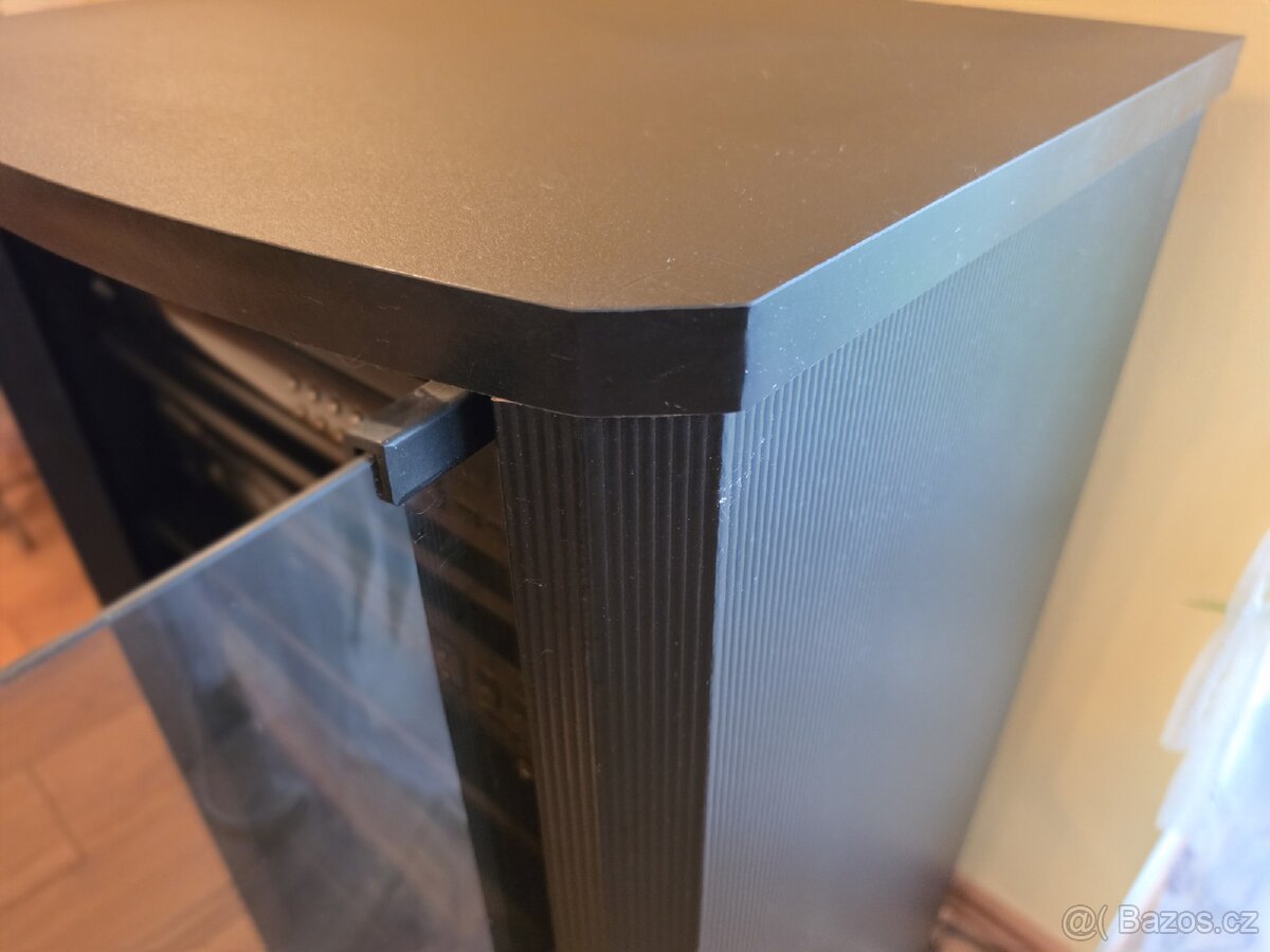 Audio hifi skříňka - 2
