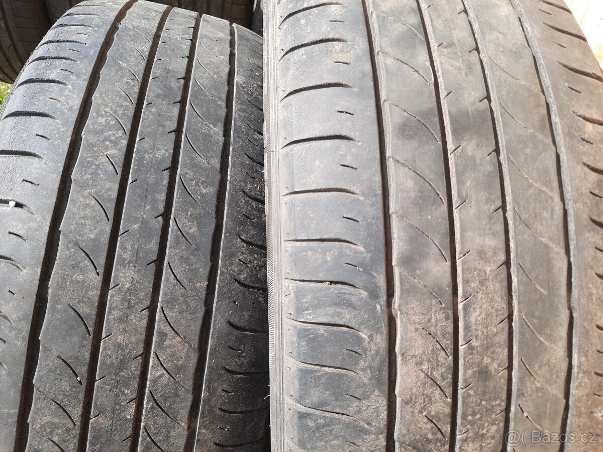 Letní pneu Dunlop 235/55 r20 - 2