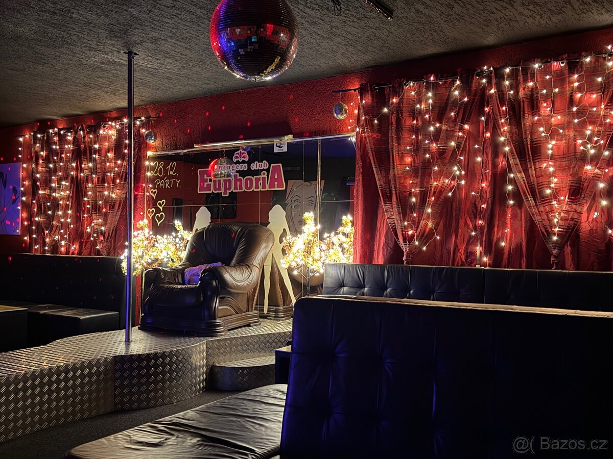 Club - 2