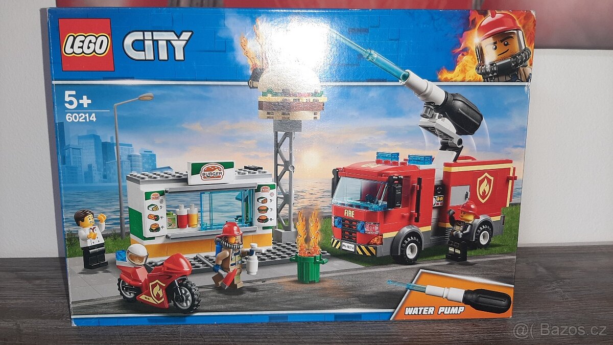 LEGO® City 60214 Záchrana burgrárny - 2