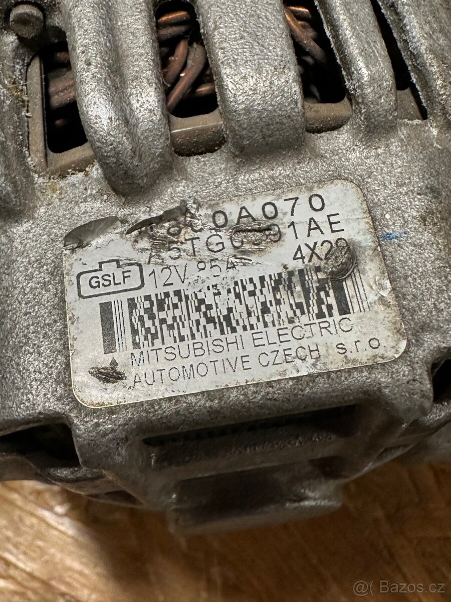 Alternátor mitsubishi colt - 2