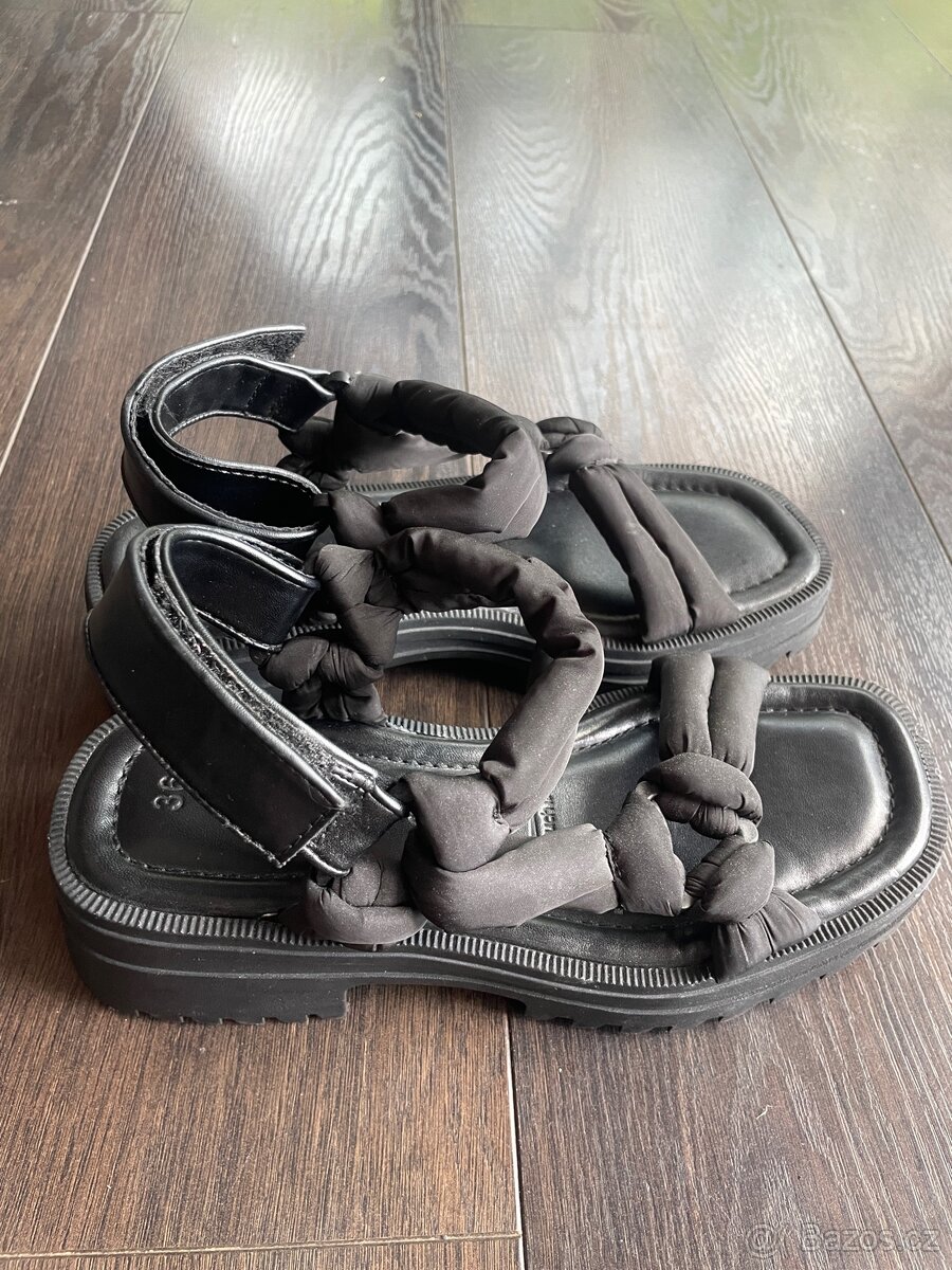 Nové dívčí sandále TAMARIS vel 36 - 2