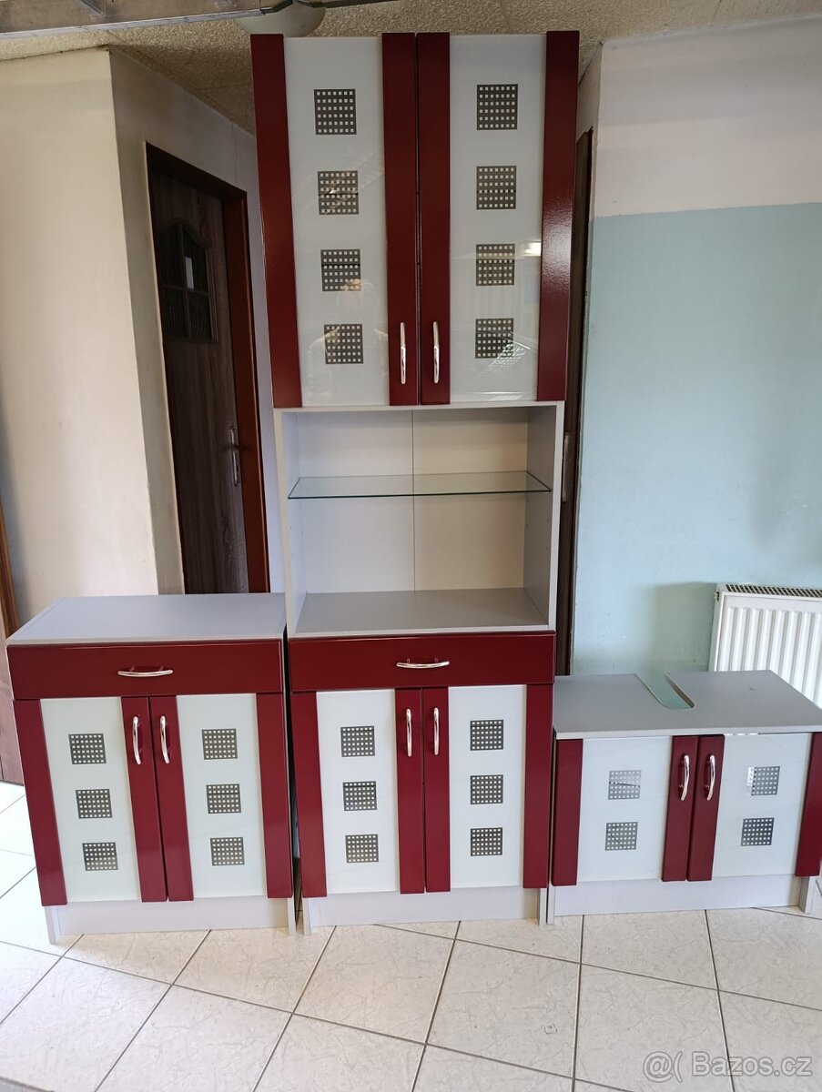 Koupelnové skříňky - 2