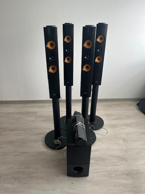 Domácí kino LG - 2