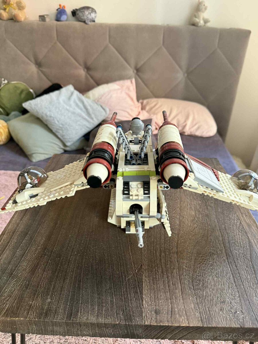 LEGO Star Wars – sběratelské lodě (Republic Gunship, The Gho - 2