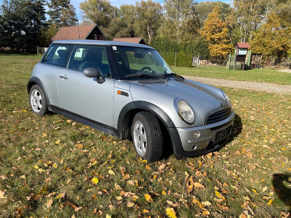 Mini Cooper One D panorama - 2