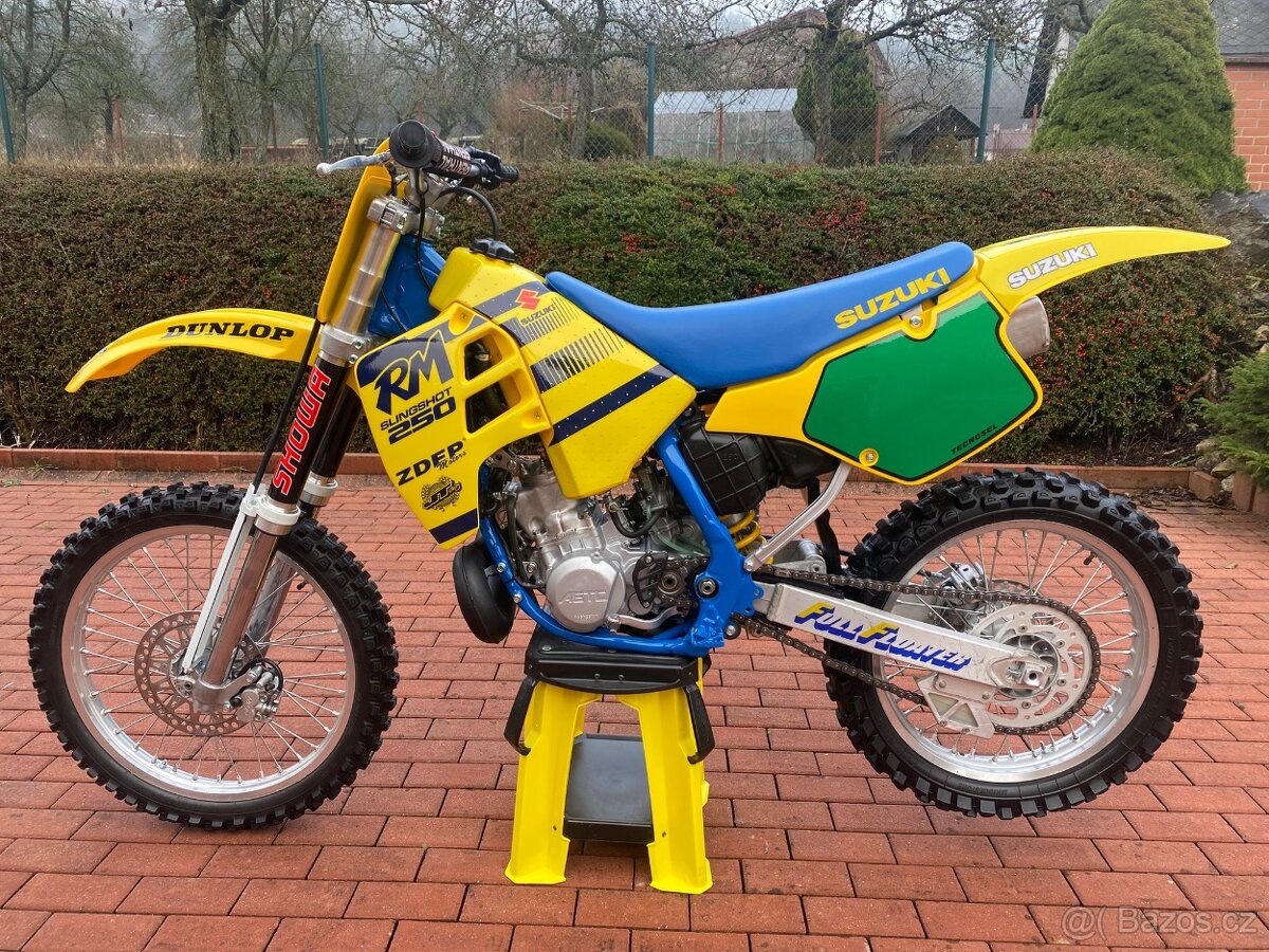 Suzuki RM 250 1990 - 2