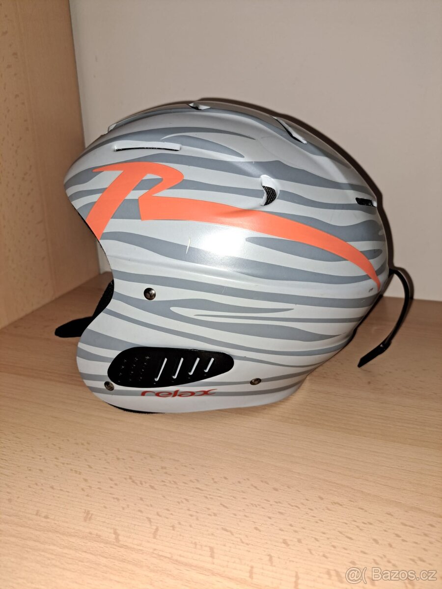 Lyžařská helma - 2