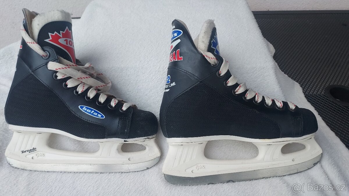 Dětské lední brusle Botas Tornado vel 22 - 2