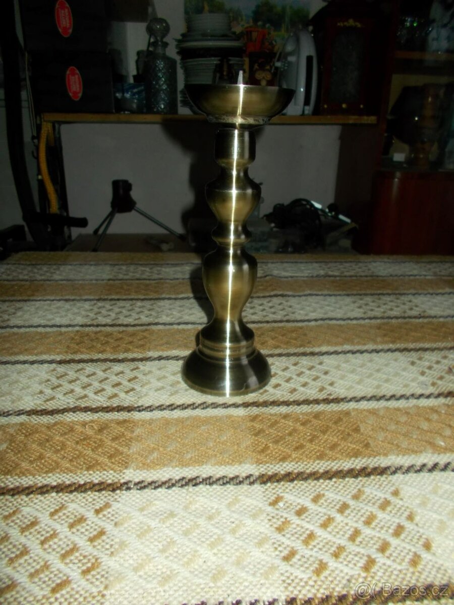 Svícen kovový - 2