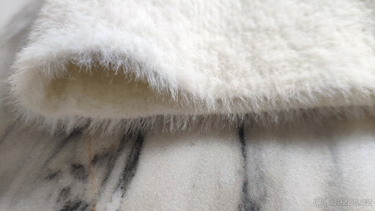 Svetřík Lindex - 2