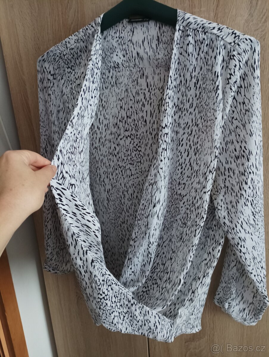 Halenka velikost 48 - 2