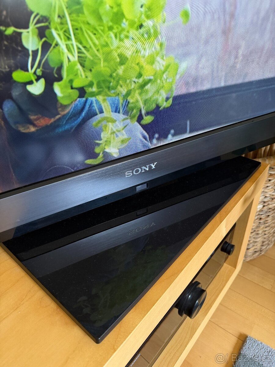 TV Sony Bravia KDL-46EX705 - 2